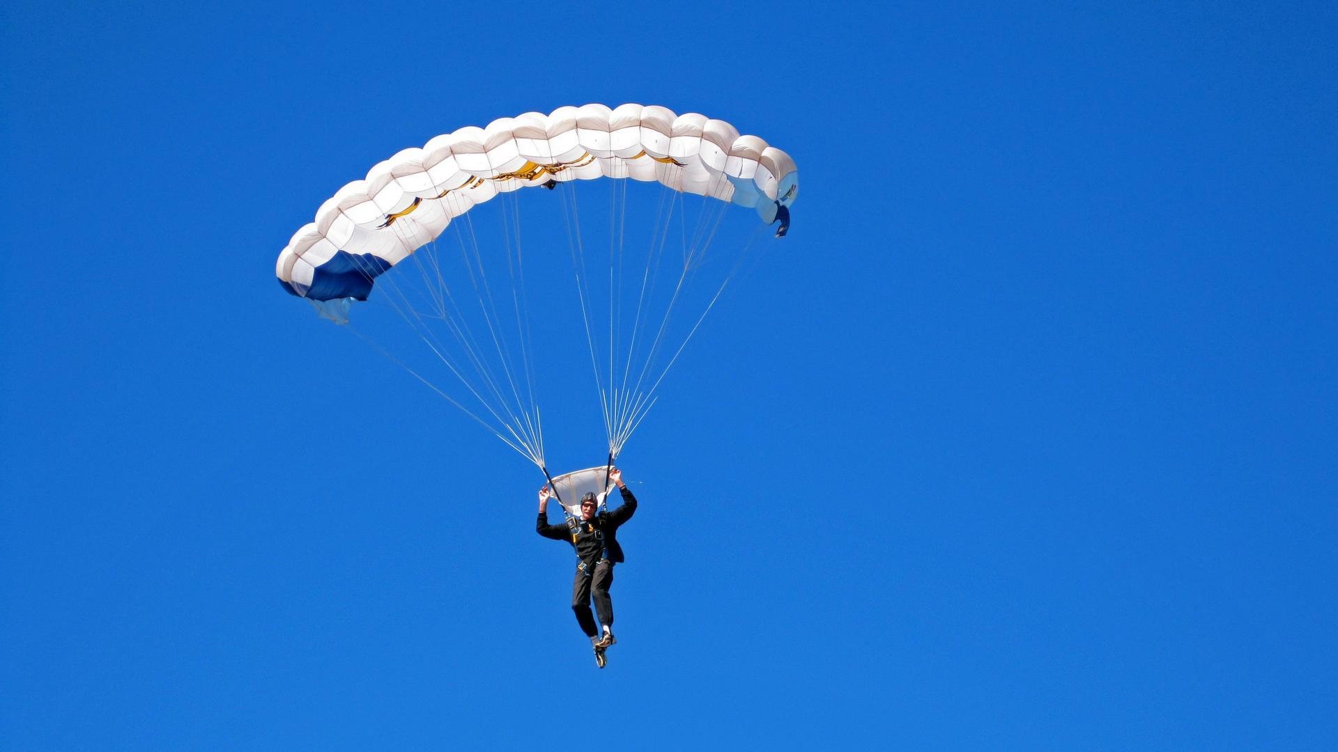 中锋回撤串联是否成为主流趋势，中锋回撤串联是否成为主流趋势的原因